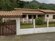 Casa / Sobrado para Venda em Ubatuba/SP Barra Seca 3 Quartos