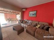 Casa / Sobrado para Venda em Ubatuba/SP Centro 3 Quartos