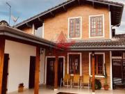 Casa / Sobrado para Venda em Ubatuba/SP Centro 3 Quartos