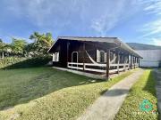 Casa / Sobrado para Venda em Ubatuba/SP Enseada 3 Quartos