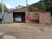 Casa / Sobrado para Venda em Ubatuba/SP Figueira Pé da...