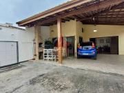 Casa / Sobrado para Venda em Ubatuba/SP Itaguá 3 Quartos