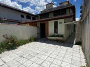 Casa / Sobrado para Venda em Ubatuba/SP Itaguá 3 Quartos