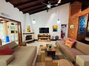 Casa / Sobrado para Venda em Ubatuba/SP Itaguá 3 Quartos