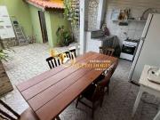 Casa / Sobrado para Venda em Ubatuba/SP Itaguá 4 Quartos