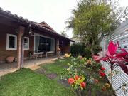 Casa / Sobrado para Venda em Ubatuba/SP Itaguá 5 Quartos