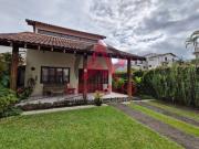 Casa / Sobrado para Venda em Ubatuba/SP Itaguá 5 Quartos
