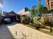 Casa / Sobrado para Venda em Ubatuba/SP Perequê Açu 3...