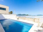 Casa / Sobrado para Venda em Ubatuba/SP Sapé 4 Quartos