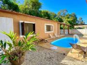 Casa / Sobrado para Venda em Ubatuba/SP Prumirim 3 Quartos