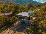 Casa / Sobrado para Venda em Ubatuba/SP Prumirim 4 Quartos