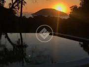 Casa / Sobrado para Venda em Ubatuba/SP Prumirim 5 Quartos
