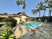 Casa / Sobrado para Venda em Ubatuba/SP Saco da Ribeira...