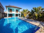 Casa / Sobrado para Venda em Ubatuba/SP Sapé 3 Quartos