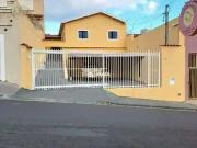 Casa / Sobrado para Venda em Uberaba/MG Centro 5 Quartos