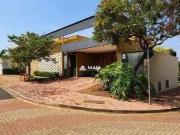 Casa / Sobrado para Venda em Uberaba/MG Estância dos...