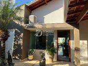 Casa / Sobrado para Venda em Uberaba/MG Manhattan 4 Quartos