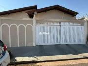 Casa / Sobrado para Venda em Uberaba/MG Olinda 4 Quartos