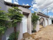 Casa / Sobrado para Venda em Uberaba/MG Santa Maria 3...