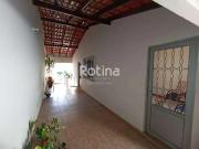 Casa / Sobrado para Venda em Uberlândia/MG Alto Umuarama...