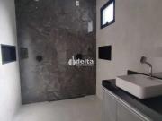 Casa / Sobrado para Venda em Uberlândia/MG Alto Umuarama...