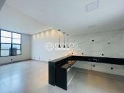 Casa / Sobrado para Venda em Uberlândia/MG Alto Umuarama...