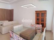 Casa / Sobrado para Venda em Uberlândia/MG Alto Umuarama...