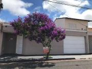 Casa / Sobrado para Venda em Uberlândia/MG Alto Umuarama...