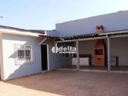 Casa / Sobrado para Venda em Uberlândia/MG Brasil 3 Quartos