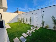 Casa / Sobrado para Venda em Uberlândia/MG Jardim...