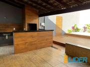 Casa / Sobrado para Venda em Uberlândia/MG Jardim...