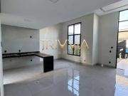 Casa / Sobrado para Venda em Uberlândia/MG Jardim...