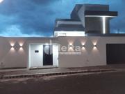 Casa / Sobrado para Venda em Uberlândia/MG Jardim Colina...