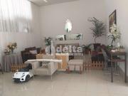 Casa / Sobrado para Venda em Uberlândia/MG Jardim Colina...