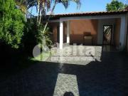 Casa / Sobrado para Venda em Uberlândia/MG Jardim das...