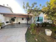 Casa / Sobrado para Venda em Uberlândia/MG Jardim...