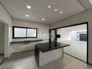 Casa / Sobrado para Venda em Uberlândia/MG Jardim...
