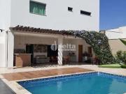 Casa / Sobrado para Venda em Uberlândia/MG Jardim... Casa / Sobrado para Venda em Uberlândia/MG Jardim...