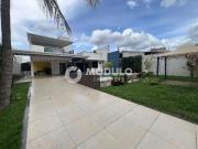 Casa / Sobrado para Venda em Uberlândia/MG Jardim...
