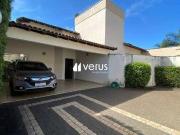 Casa / Sobrado para Venda em Uberlândia/MG Jardim...