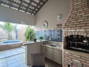 Casa / Sobrado para Venda em Uberlândia/MG Jardim...