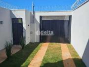 Casa / Sobrado para Venda em Uberlândia/MG Laranjeiras 2...