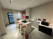 Casa / Sobrado para Venda em Uberlândia/MG Laranjeiras 3...