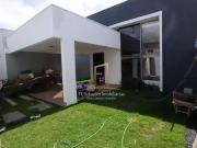 Casa / Sobrado para Venda em Uberlândia/MG Laranjeiras 3...