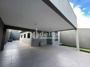 Casa / Sobrado para Venda em Uberlândia/MG Laranjeiras 3...