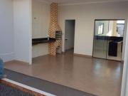 Casa / Sobrado para Venda em Uberlândia/MG Laranjeiras 3...