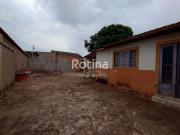 Casa / Sobrado para Venda em Uberlândia/MG Luizote de...