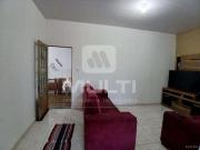 Casa / Sobrado para Venda em Uberlândia/MG Luizote de...