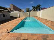 Casa / Sobrado para Venda em Uberlândia/MG Marta Helena...