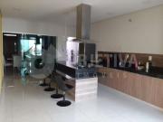 Casa / Sobrado para Venda em Uberlândia/MG Minas Gerais...